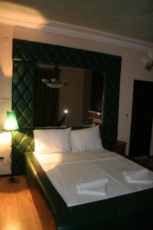 Vila Hedonija Belgrado Kamer foto
